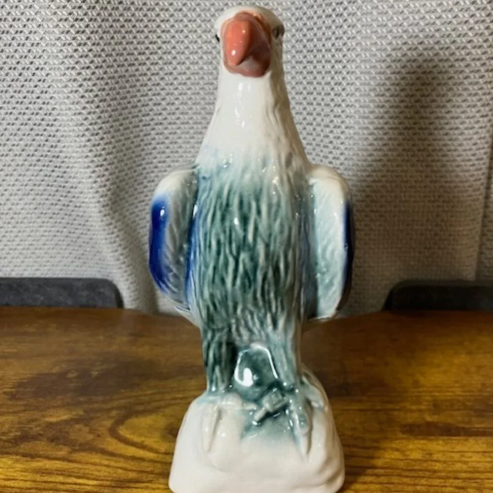 Cobalt‎ Blue & White Ceramic Eagle Figurine Made in Brazil 7.5